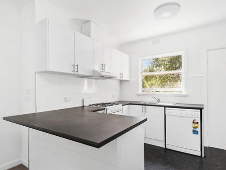 3/82 Studley Road, Ivanhoe - Photo 4