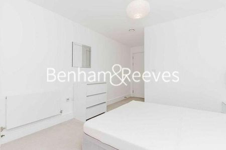 Hippersley Point, Tilston Bright Square, London, SE2 - Photo 5