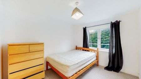 2 Bed Flat, Alexandra Parade, G31 - Photo 4