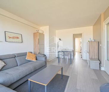 Appartement Paris 2 pièce(s) Vue de PARIS - Photo 3