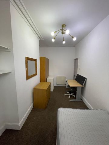 Room in a Shared House, Barras Lane, CV1 - Photo 5