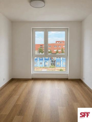 Pronájem zcela nového bytu 2+kk s lodžií garážovým stáním a sklepní kójí Modřanský Cukrovar - Фото 5