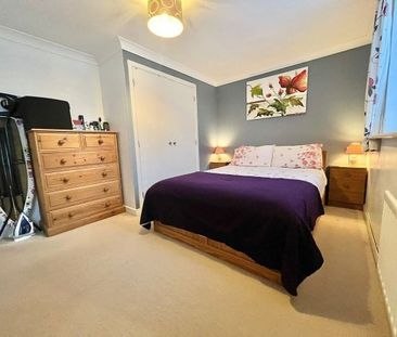 Park Cottage Drive, Fareham - Photo 3