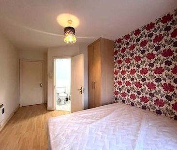 Marlfield Lawn, Kiltipper, Dublin 24 *** 3 MONTH LEASE ONLY *** - Photo 2