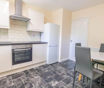 2 bedroom house share to rent - Photo 5
