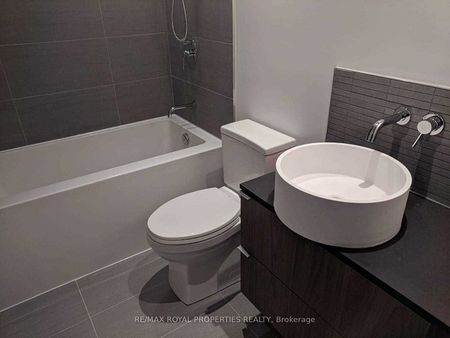 For Lease - 161 Roehampton Avenue Unit# 4301, Toronto, Ontario - Photo 4