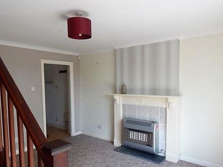 2 bedroom terraced house to rent - Photo 2
