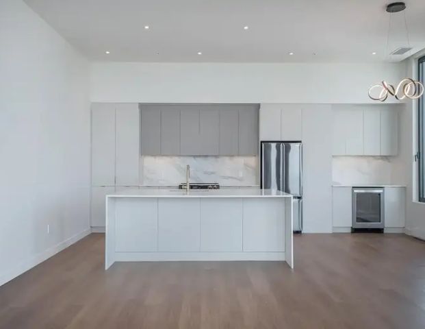 Central Parc | 3300 boul Carrefour, Laval - Photo 1