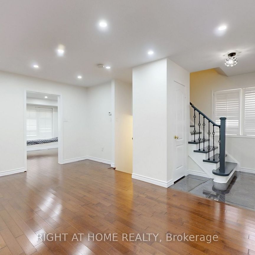 For Lease - 5160 Ravine Crescent, Burlington, Ontario - Photo 1