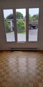 Granby - Logement 5 1/2 location $1300.00/mois - Photo 3
