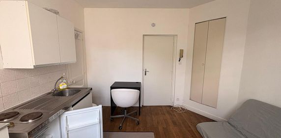 Location Appartement 1 pièce 15m² TOURS 37000 - Photo 2