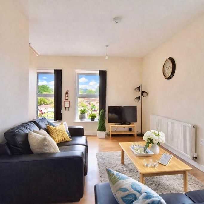 3 bedroom flat to rent - Photo 1