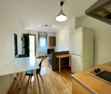 Piso de alquiler en Luis Sala Balust, Pizarrales - Photo 2