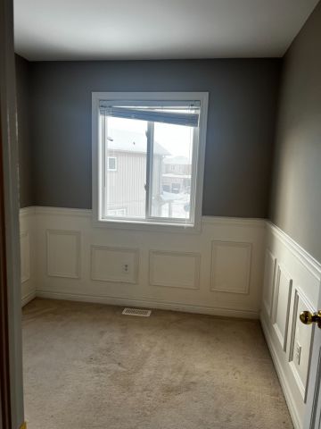 For Lease - 9 Admiral Crescent, Essa, Ontario - Photo 4