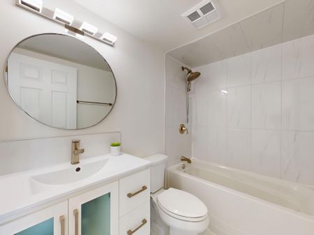 For Lease - 23 Lorraine Drive Unit# 1913, Toronto, Ontario - Photo 4