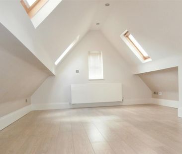 Knighton Drive, Leicester - Photo 6