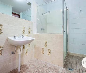 WELL MAINTAINED UNIT - Photo 4