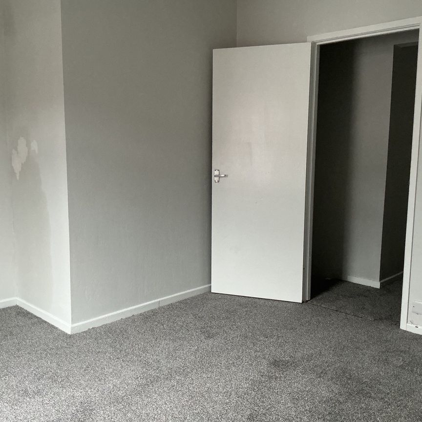 61 Ainsworth Drive, Belfast, BT13 3EJ - Photo 1