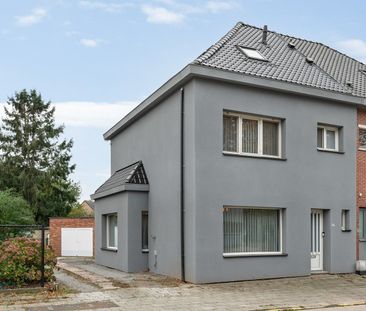 Instapklare woning met 3 slpkrs, garages en tuin te Weerde - Photo 3