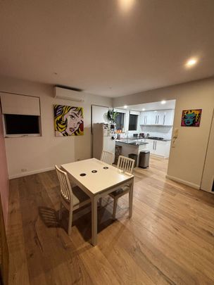 Malvern East - Photo 1