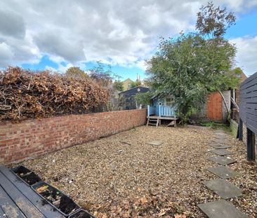 St. Edwards Road - Photo 2