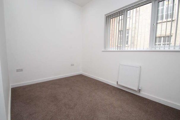 Paragon Street, HU1 - Photo 1