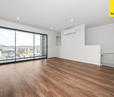 Low Maintenance Living with Park Views - Photo 2