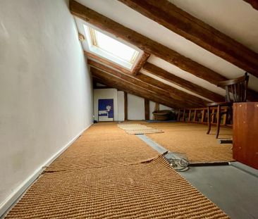 Ático tipo loft con encanto y terraza en Calle Huertas. Barrio de l... - Photo 4