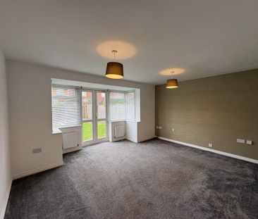 4 bedroom detached house to rent - Photo 1