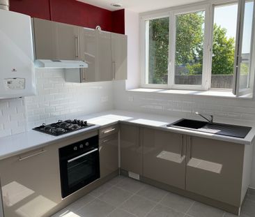 Brest Lambezellec T2 rénové 1er étage - Photo 4