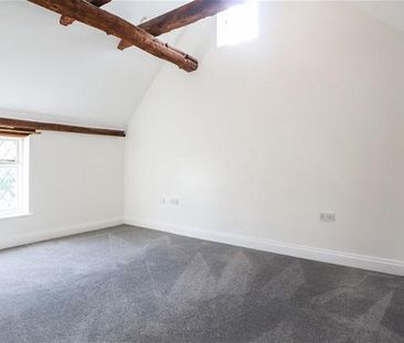 2 bedroom semi-detached house to rent - Photo 4