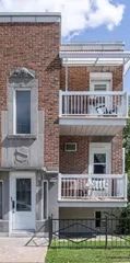 1 room apartment of 92m² in Montreal - Photo 2