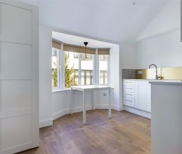 Studio to rent - Photo 2