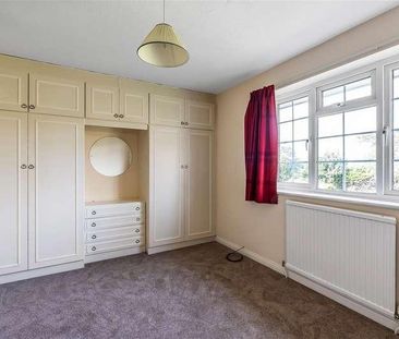 Bromford Close, Hurst Green, Oxted, RH8 - Photo 6