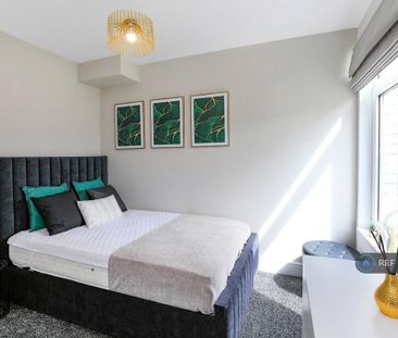 1 bedroom in a house share to rent - Photo 5