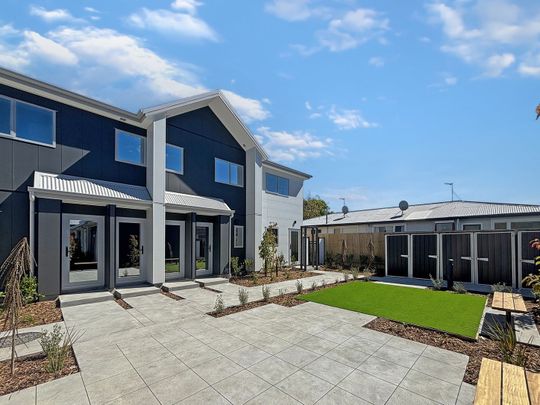 4/17 Winchester Street, Merivale, NZ 8014 - Photo 1