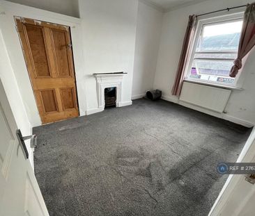 4 bedroom terraced house to rent - Photo 5