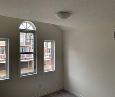 For Lease - 19 Ridge Road Unit# 22, Cambridge, Ontario - Photo 5