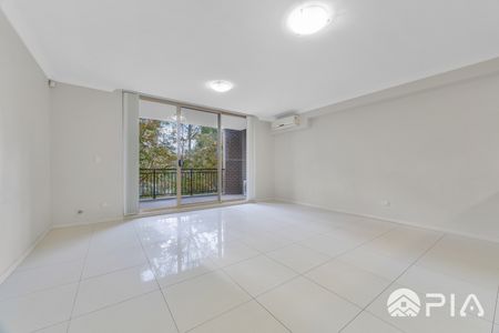 Near New Holroyd Gardens Two Bedroom Apartment For Lease - Photo 4