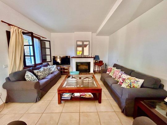 3 room luxury Farmhouse for rent in Puigpunyent, Balearic Islands - Photo 1