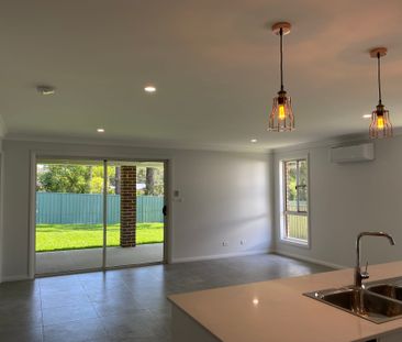 Contemporary Elegance - Photo 4