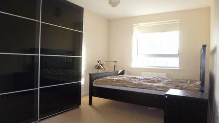 2 bedroom flat to rent - Photo 5