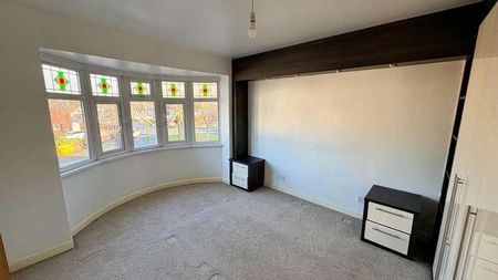 Barnford Crescent, Oldbury, B68 - Photo 2