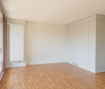 MIETEN OHNE KAUTION - Neu sanierte und zentral gelegene Attika-Wohnung - Photo 2