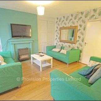 7 Bedroom near Leeds University - Photo 1