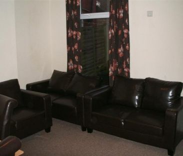 Student Accommodation Birmingham - Lovely six bed student house Edg... - Photo 2