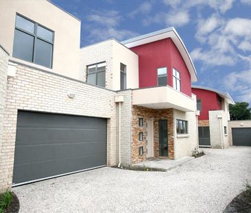 2/22 Simpson Street, Northcote VIC 3070 - Photo 6