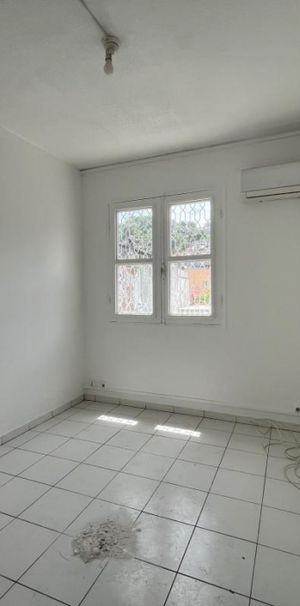 Location Appartement 52m² 3 pièces Fort de france - Photo 2