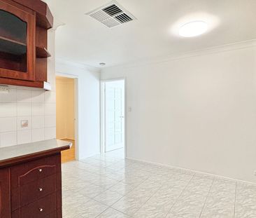 Well Presented 3 Bedroom Duplex - Photo 6