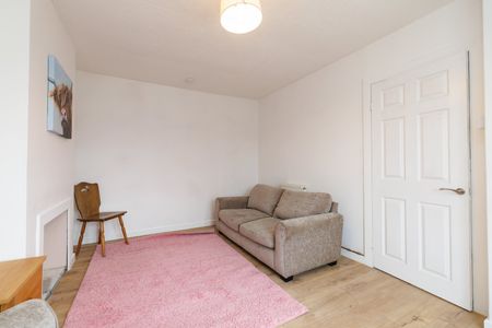 2 bedroom terraced house to rent - Photo 4